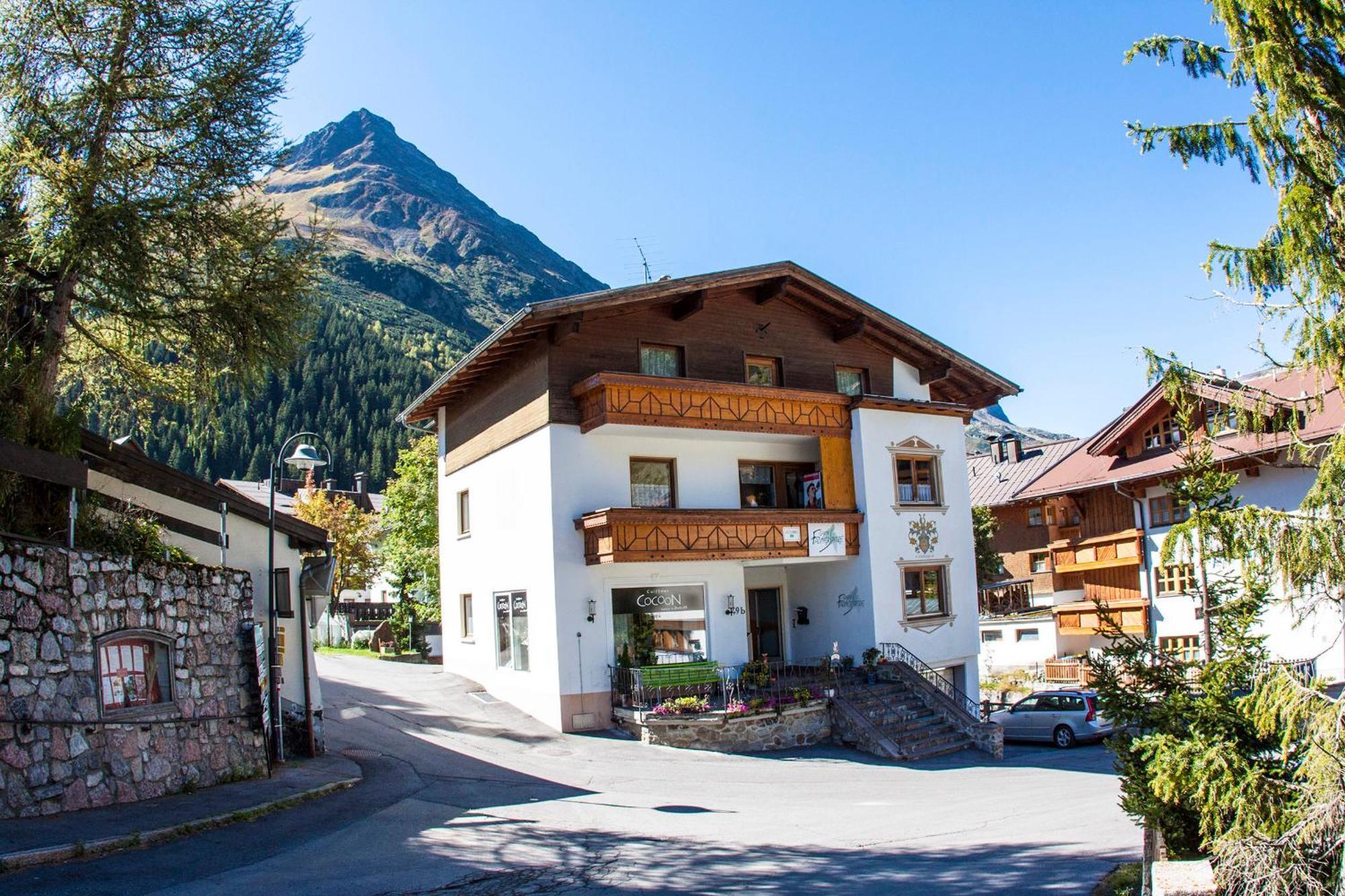 Fruehstueckspension & Ferienhaus Faednerspitze Galtuer Luaran gambar